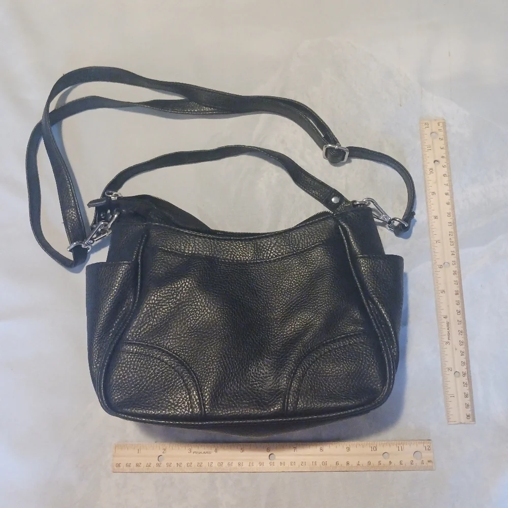 Signature Handbag - Picture 2 of 5